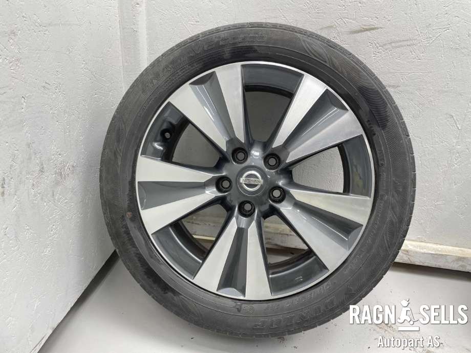 Felgsett aluminium til Nissan Leaf 2011-2017 (Type I)  (5X114.3/ET45/66.1|17X6.5J|)