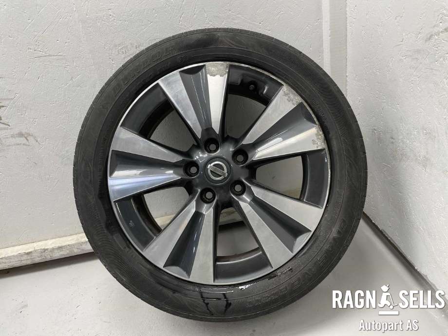 Felgsett aluminium til Nissan Leaf 2011-2017 (Type I)  (5X114.3/ET45/66.1|17X6.5J|)