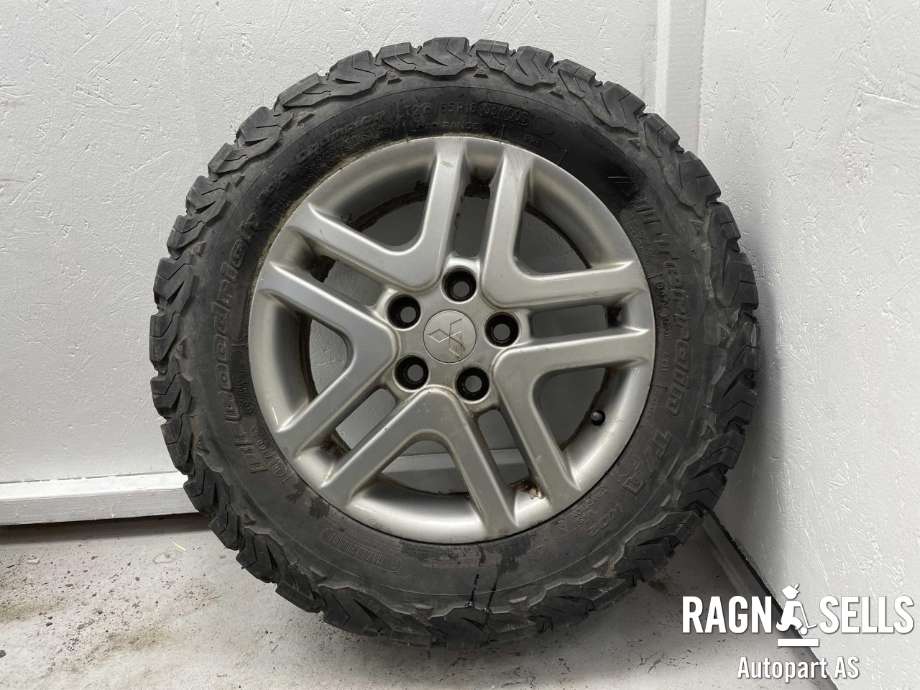 Hjulsett aluminium sommer til Mitsubishi Pajero Pinin 2001-2003  (BFGOODRICH|5X114.3/ET46/67.1|215/65R16|)
