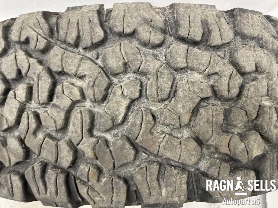 Hjulsett aluminium sommer til Mitsubishi Pajero Pinin 2001-2003  (BFGOODRICH|5X114.3/ET46/67.1|215/65R16|)