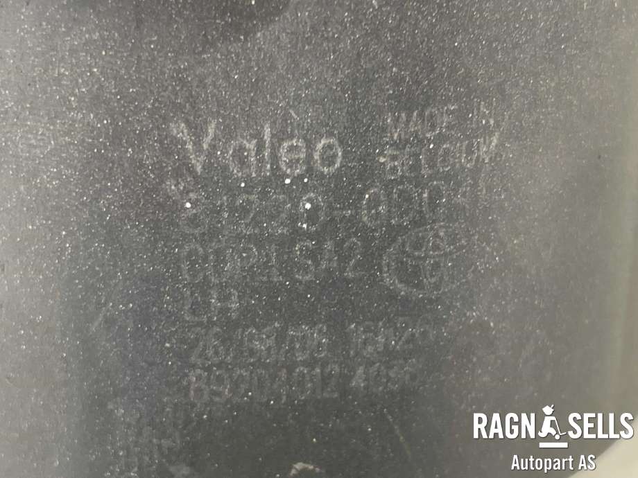 Tåkelykt venstre foran til Toyota RAV4 2006-2009 (Type III, Fase 1) (VALEO|81220-0D040|)