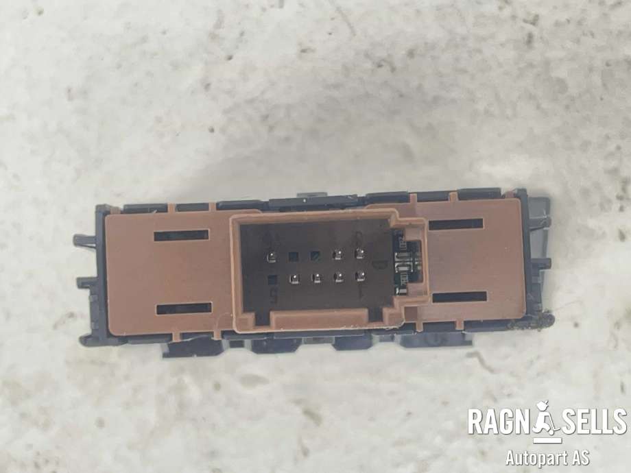 Bryter rutevarme til VW Transporter / Caravelle 2019-->> (T6.1) (T6.1) (7LA 927 211 A|)