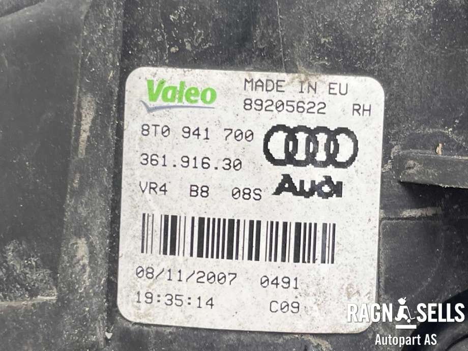 Tåkelykt høyre foran til Audi A5 2007-2016 (Type I) (8T0 941 700|)