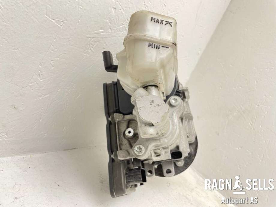 Bremsekraft-forsterker til VW Passat 2015-2019 (Fase 1) (B8) (B8) (5QE 614 105 AT|5QE 614 105 AQ|)