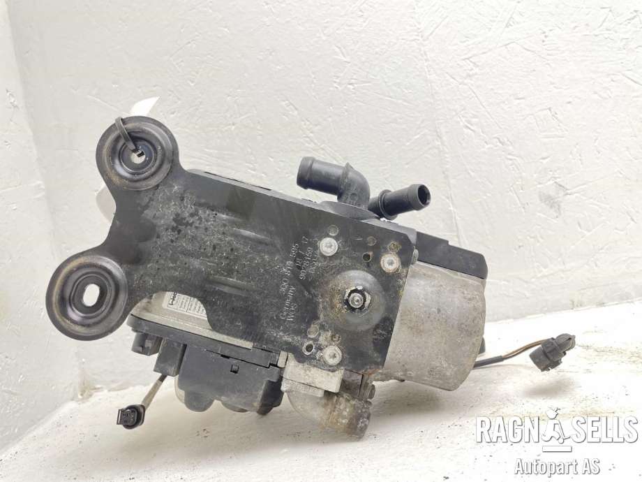 Bensinvarmer til VW Passat 2015-2019 (Fase 1) (B8) (B8) (WEBASTO|3Q0815005Q|5Q0 898 008 G|)