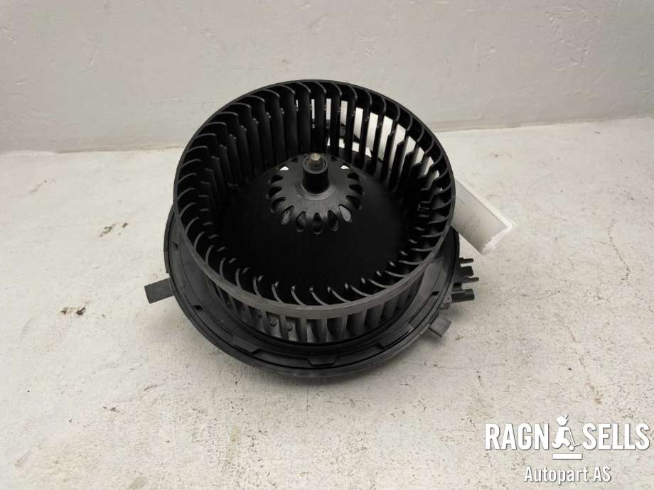 Varmeapparat motor til Audi Q3 2019-->> (Type II)  (VALEO|5Q1 819 021 H|5Q1 819 021 E|0130115576)