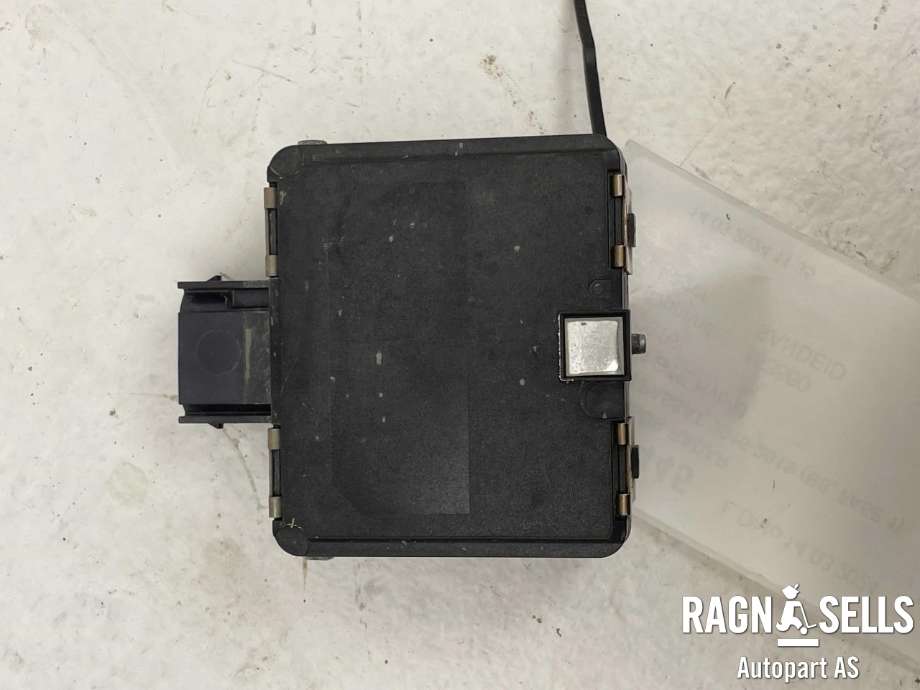Sensor radar til VW Passat 2015-2019 (Fase 1) (B8) (B8) (BOSCH|3Q0 907 561 C|0203300670|3Q0907572B)