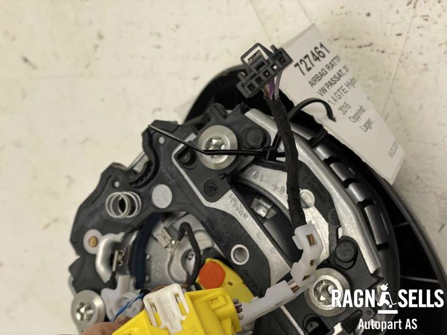 Airbag rattpute til VW Passat 2015-2019 (Fase 1) (B8) (B8) (5G0880201S|621304201|5G0 880 201 S)