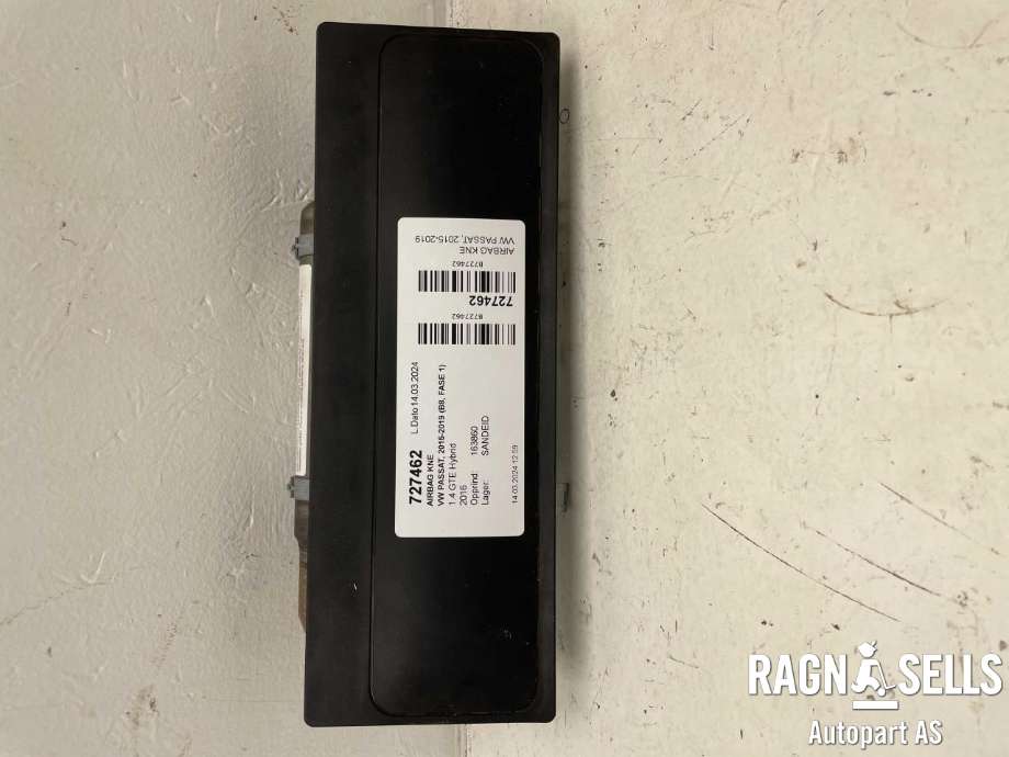Airbag kne til VW Passat 2015-2019 (Fase 1) (B8) (B8) (3G1880841G|F 3G1 880 841 G|)