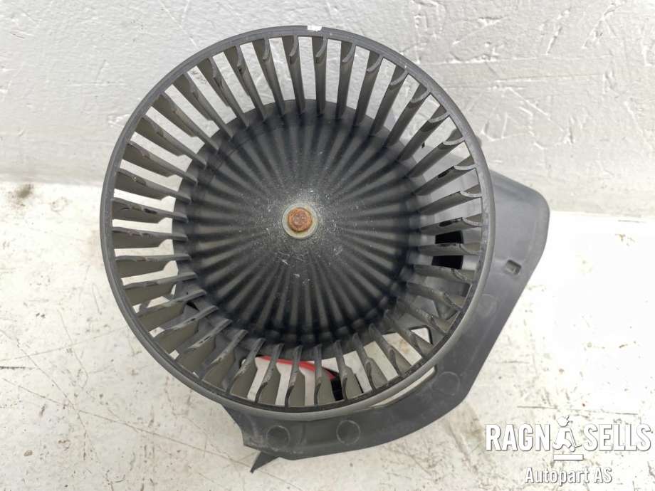 Varmeapparat motor til VW Transporter / Caravelle 2019-->> (T6.1) (T6.1) (7L1 819 021|)