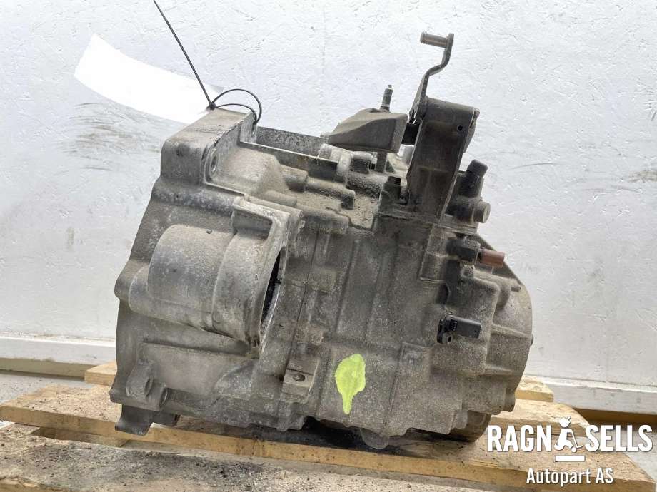 Girkasse manuell 6-trinn til VW Transporter / Caravelle 2019-->> (T6.1) (T6.1) (0A5 300 014|0A5 300 014 X|TFC)