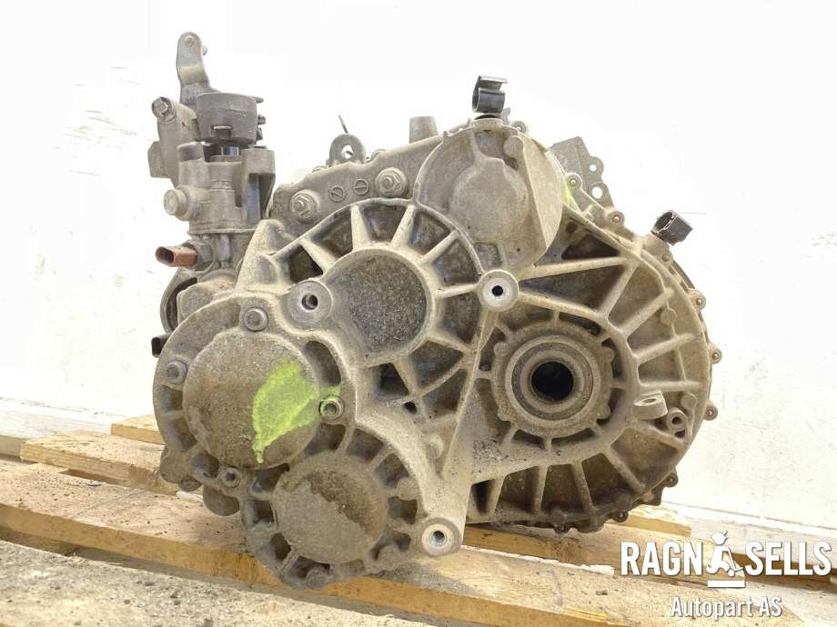 Girkasse manuell 6-trinn til VW Transporter / Caravelle 2019-->> (T6.1) (T6.1) (0A5 300 014|0A5 300 014 X|TFC)