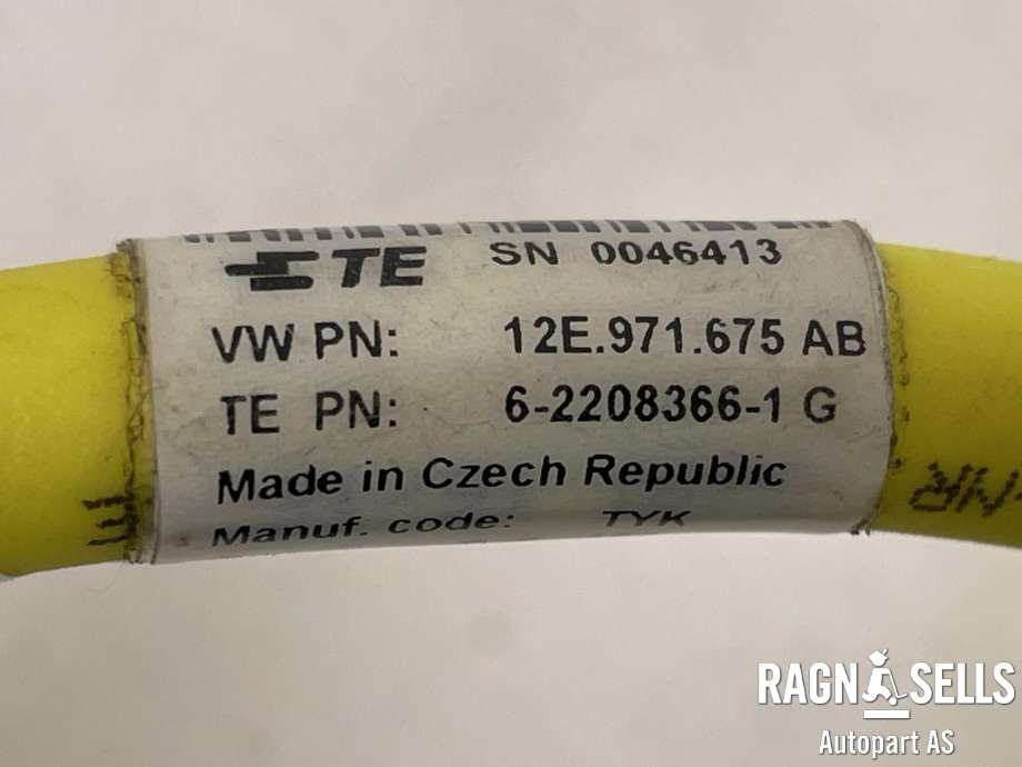 Batterilader kabel til VW Passat 2015-2019 (Fase 1) (B8) (B8) (12E971675AB|622083661G|)