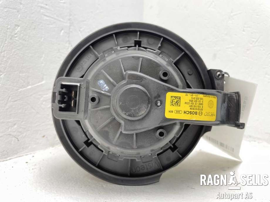 Varmeapparat motor til Škoda Citigo-e 2019-->>  (BOSCH|0130115601|3137231059|12E820015|)