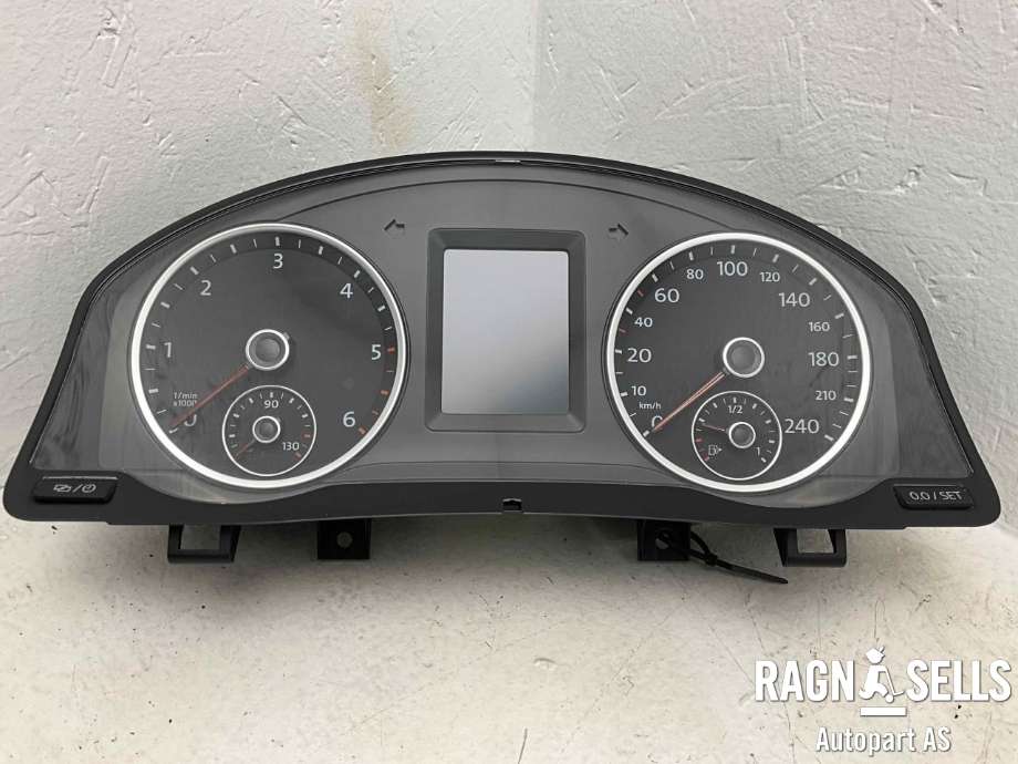 Speedometer til VW Tiguan 2011-2016 (Type I, Fase 2) (5N0920883A|F 5N0 920 883 AX|)