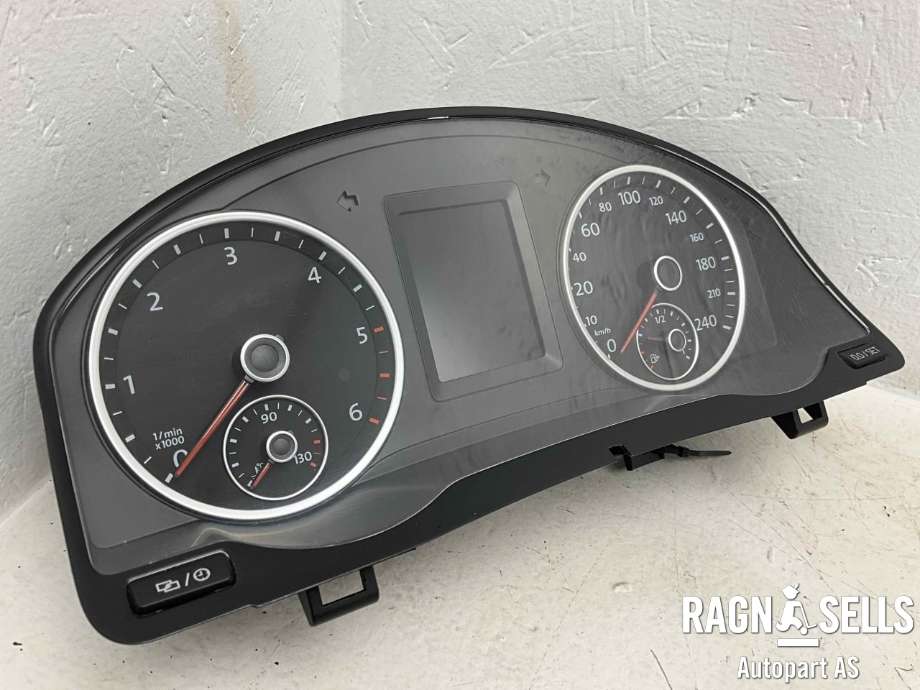 Speedometer til VW Tiguan 2011-2016 (Type I, Fase 2) (5N0920883A|F 5N0 920 883 AX|)