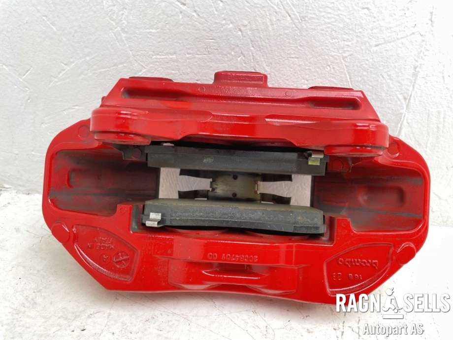 Bremsecaliper venstre foran til Tesla Model Y 2021-2024 (Type I)  (BREMBO|8008220-00-C|)