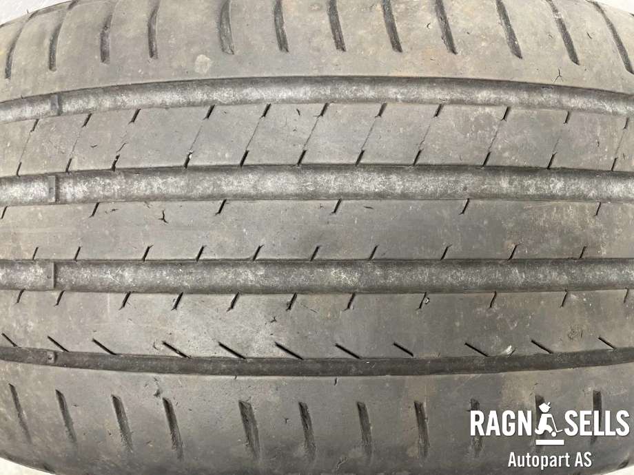 Hjulsett aluminium sommer til VW ID.4 2020-->> (PIRELLI|5X112/ET45/57.1|235/50R20|11A601025G)