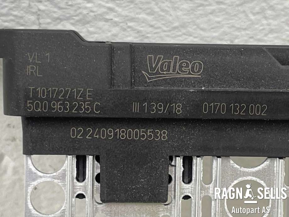 Varmeapparat register til VW Tiguan 2016-2020 (Type II, Fase 1)  (VALEO|5Q0963235C|T1017271ZE|5Q0 963 235 C)