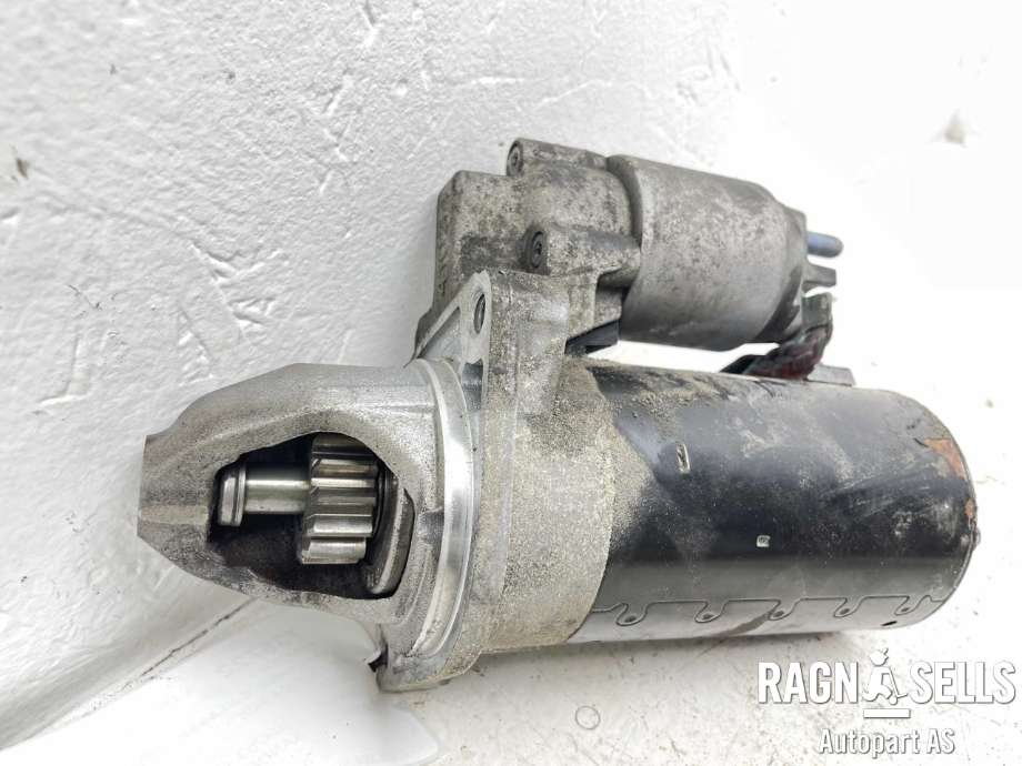 Starter til Mercedes C-Klasse 2011-2014 (Fase 2) (W204) (W204) (BOSCH|A 271 906 02 00|A 271 906 02 00 0080|271 906 02 00|271 906 02 00 0080|)