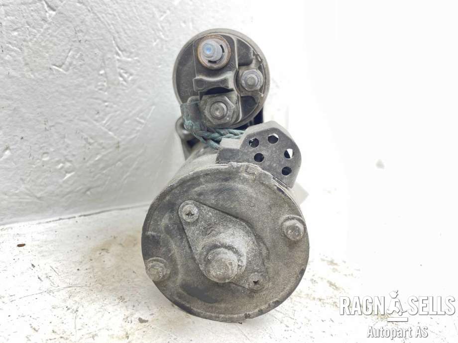 Starter til Mercedes C-Klasse 2011-2014 (Fase 2) (W204) (W204) (BOSCH|A 271 906 02 00|A 271 906 02 00 0080|271 906 02 00|271 906 02 00 0080|)