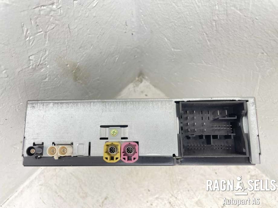 Bilstereo navigasjon til Škoda Octavia 2020-->> (Type IV)  (5E3035816K|5E3 035 816 K|5E3 035 816)