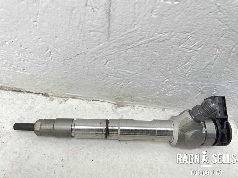 Injector Nozzle Diesel til Škoda Octavia, 2020-->> (Type IV)  (05L 130 277 E)