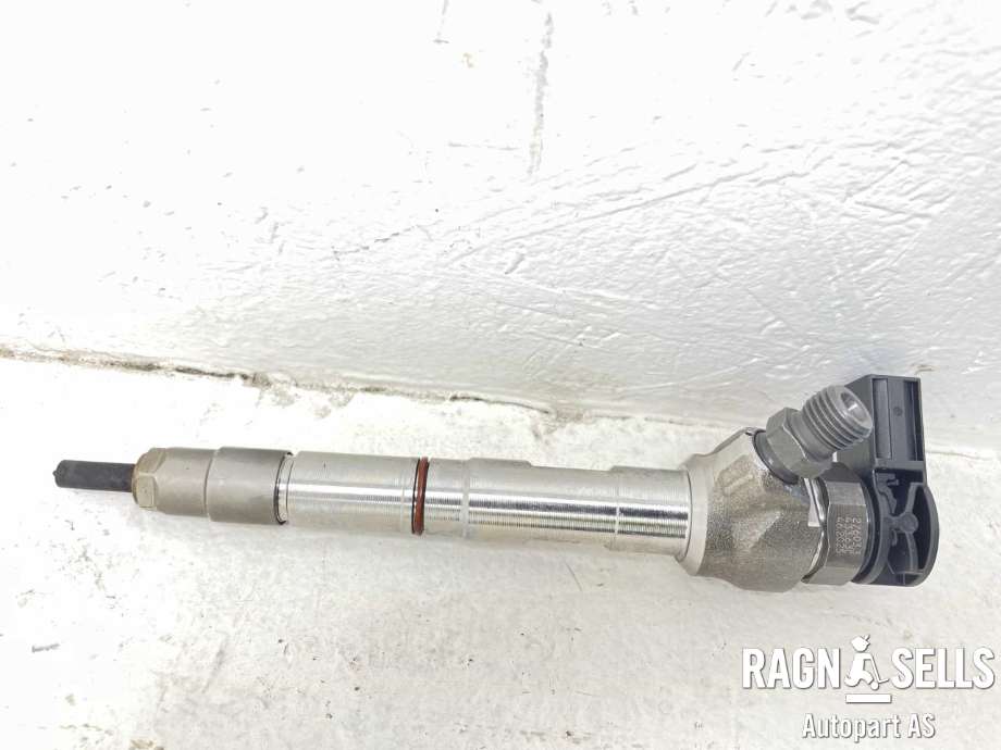 Injector Nozzle Diesel til Škoda Octavia, 2020-->> (Type IV)  (05L 130 277 E)