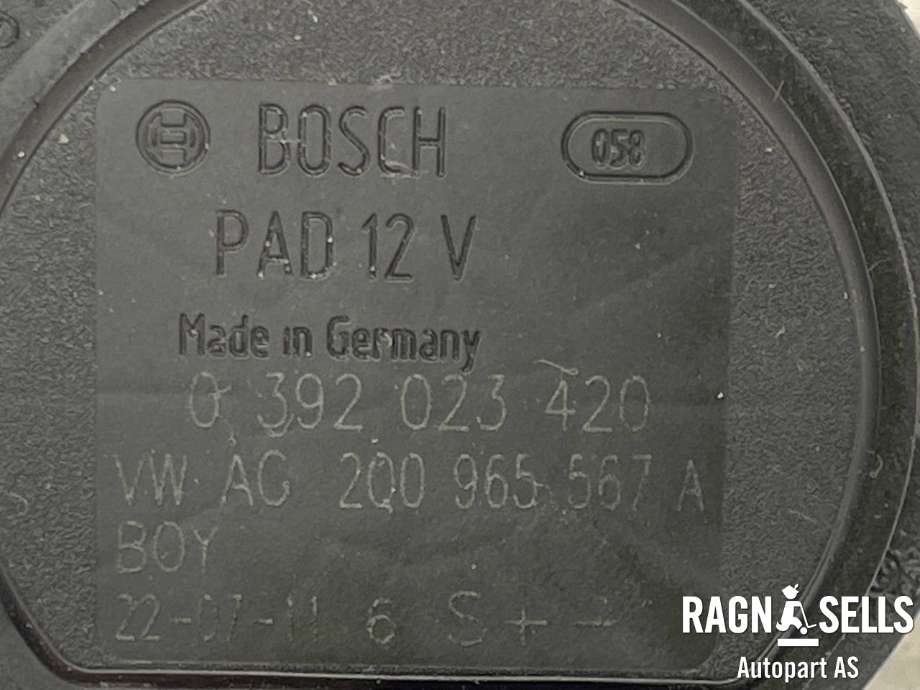 Vannpumpe elektrisk til Škoda Octavia 2020-->> (Type IV) (BOSCH|2Q0 965 567 A|0392023420|)