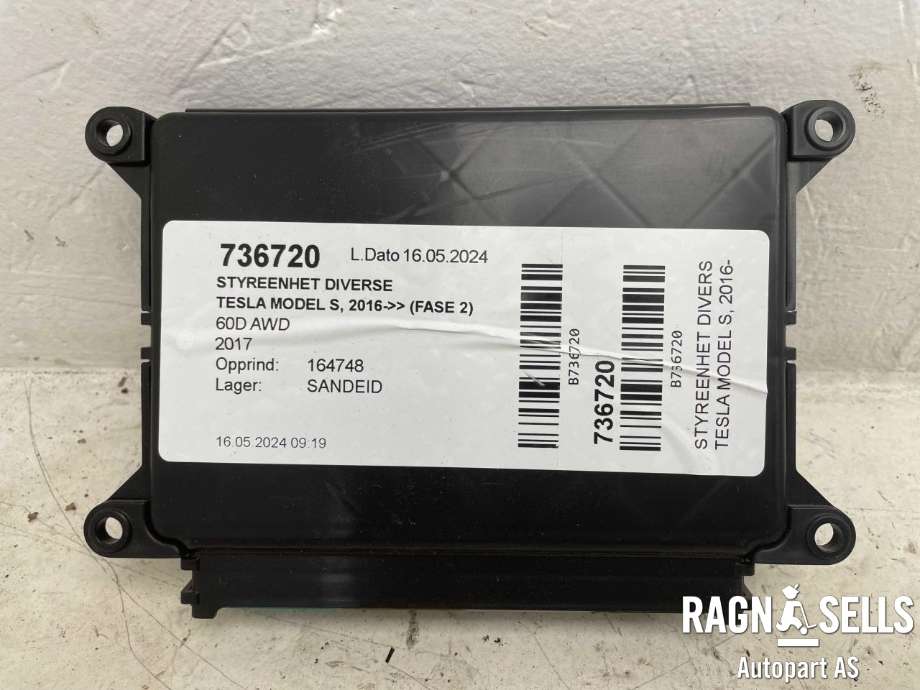 Styreenhet diverse til Tesla Model S 2016-2021 (Fase 2)  (1034215-00-A|76588607|)