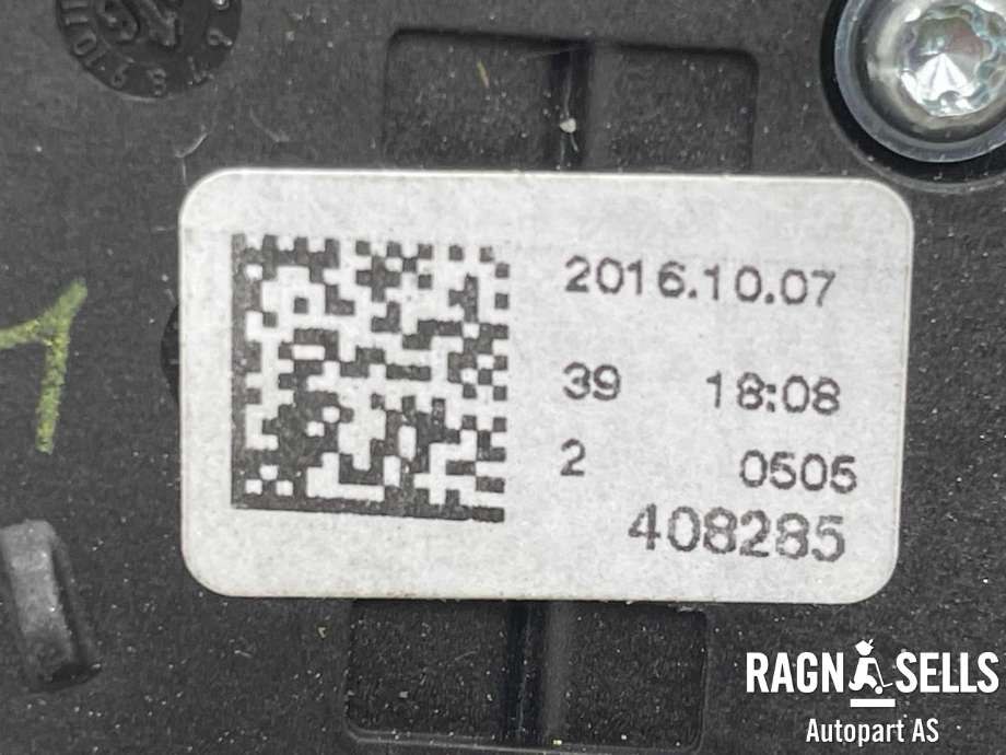 Bryter diverse til Tesla Model S 2016-2021 (Fase 2)  (408285|)