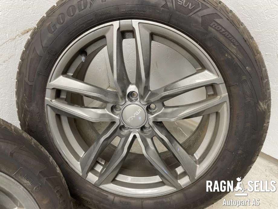 Hjulsett aluminium vinter til Ford Mustang Mach-e 2020-->> (GOODYEAR|5X108/ET47/63.3|225/60R18|)