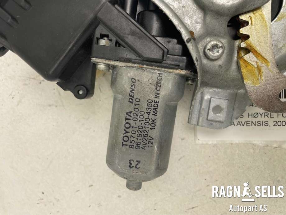 Ruteheis høyre foran til Toyota Avensis 2009-2015 (Type III, Fase 1)  (6981005070|912020-103|85710-05050C)