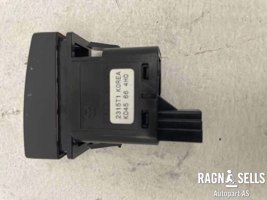 Bryter nødblink til Mazda CX-5 2012-2017 (Type I)  (KD45-66-4H0|)
