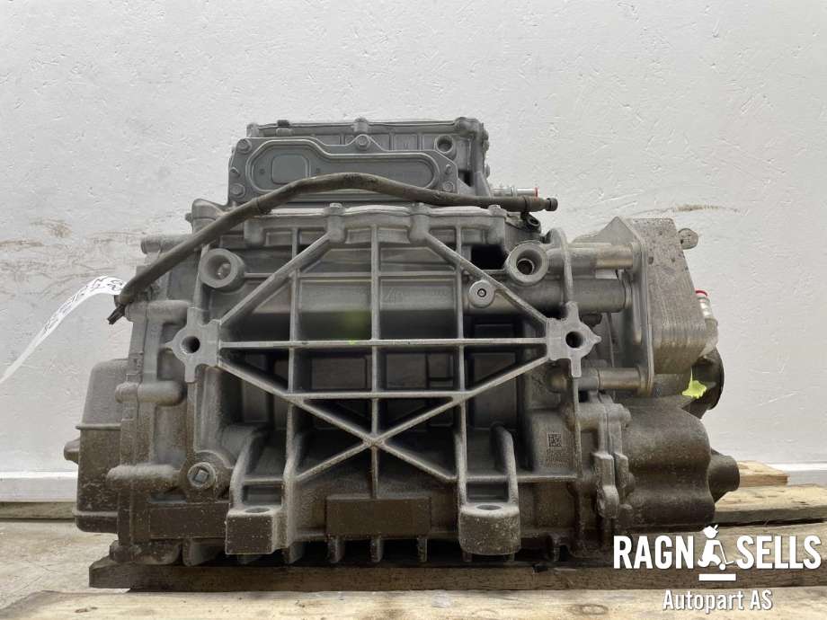 Motor elbil bak til Ford Mustang Mach-e 2020-->>  (LJ9P-7C629-AE||2510312)