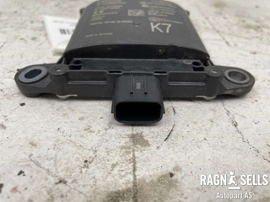 Sensor radar til Mazda 2 2020-->> (Type III, Fase 2)  (CONTINENTAL|A2C7636741200|4135A-SRR3A|88162-K0010)