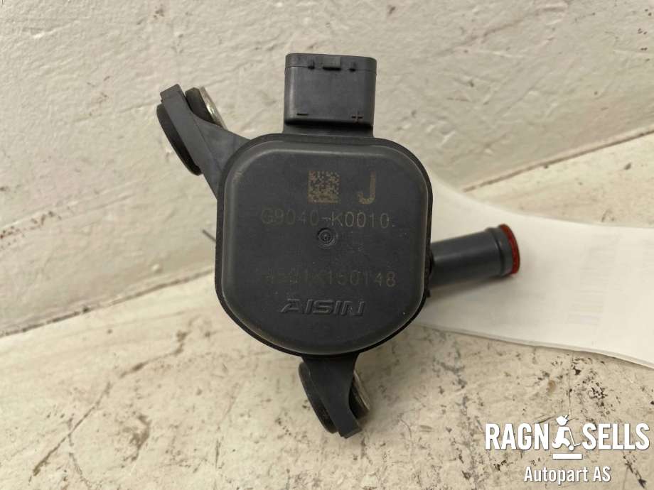 Vannpumpe elektrisk til Mazda 2 2020-->> (Type III, Fase 2) (AISIN|G9040-K0010|)