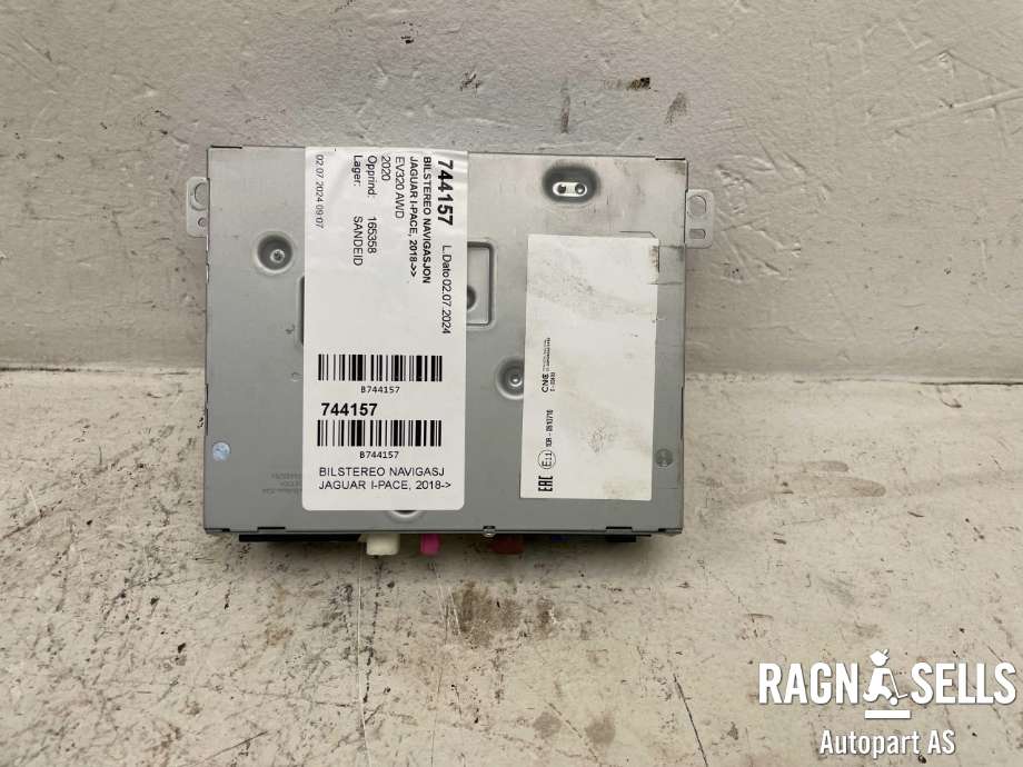 Bilstereo navigasjon til Jaguar I-PACE 2018-->>  (L8B219L300PL|)