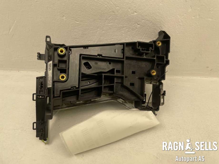 Girstang/girvelger automat til Audi e-tron 2018-->> (P4KL713041A|4KL 713 041 A|1035136303)