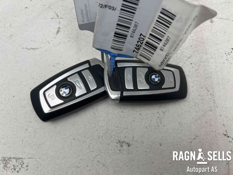 Nøkkel til BMW 7-Serie 2009-2015 (F01/F02/F03/F04) (F01/F02/F03/F04) (66 12 8 723 584|)