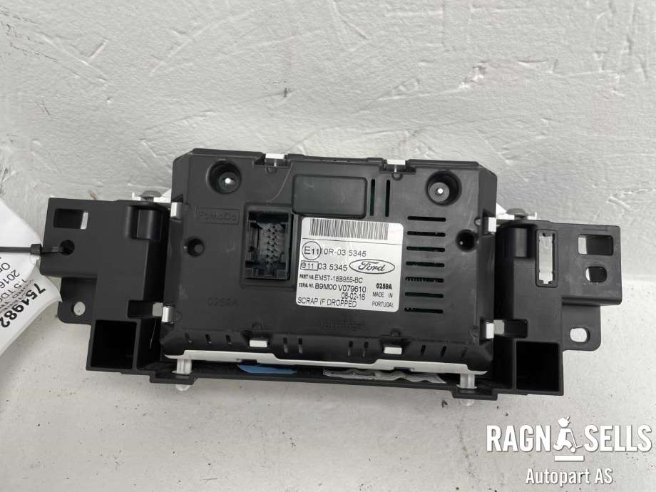 Bilstereo diverse til Ford Transit Connect 2013-2018 Type II, Fase 1  (EM5T-18B955-BC|DV1T-18B955-GB|)