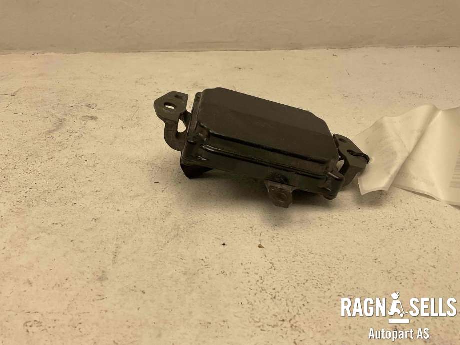 Sensor radar til Toyota Corolla 2019-->> (DENSO|8821033120|230100-8016|)