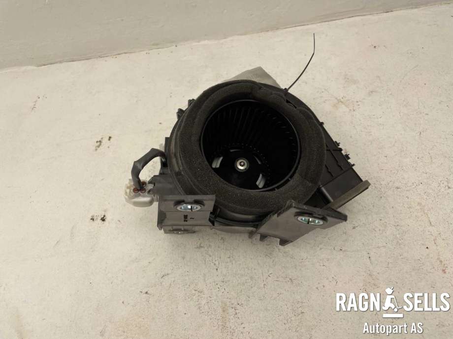 Varmeapparat motor bak til Toyota Corolla 2019-->>  (G923047050|)