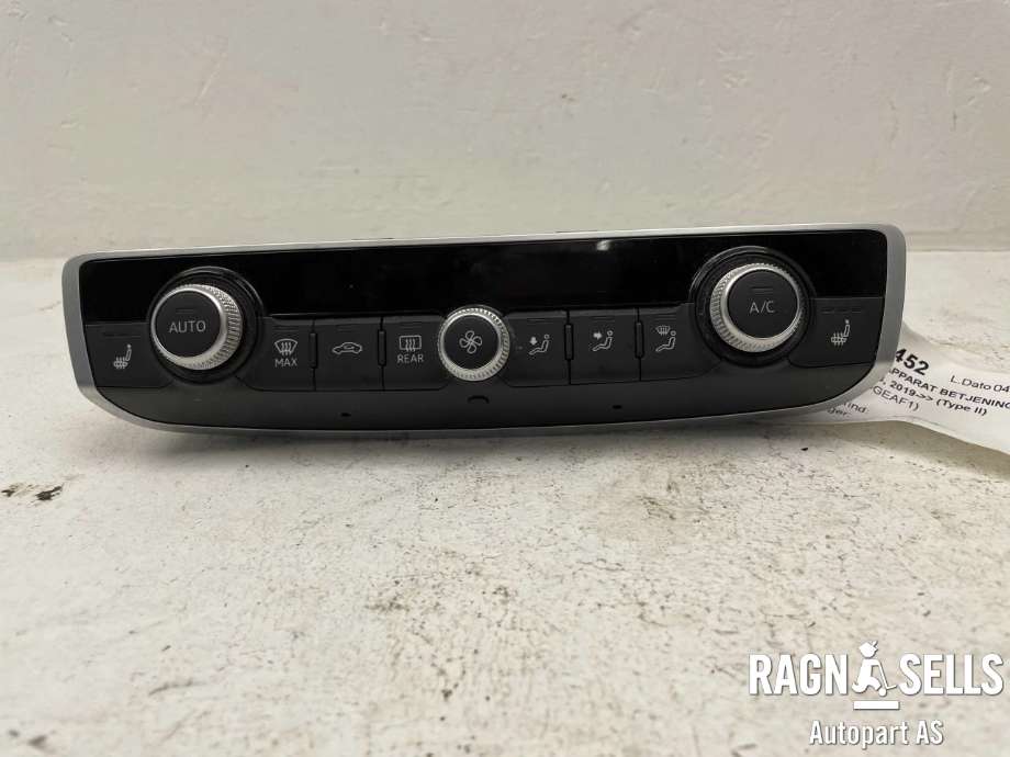 Varmeapparat betjening til Audi Q3 2019-->> (Type II) (83A820043AE|)