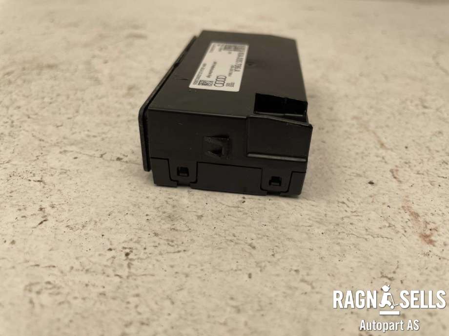 Bilstereo diverse til Audi Q3 2019-->> (Type II) (83A 035 736 A|)
