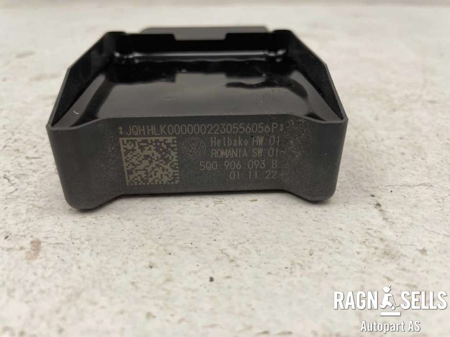 Styreenhet drivstoffpumpe til Audi Q3 2019-->> (Type II)  (HELBAKO|5Q0 906 093 B|)