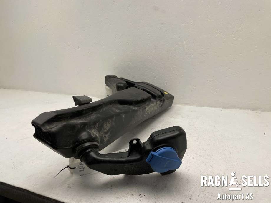 Spylertank til Audi Q3 2019-->> (Type II) (83A 955 452 A|)