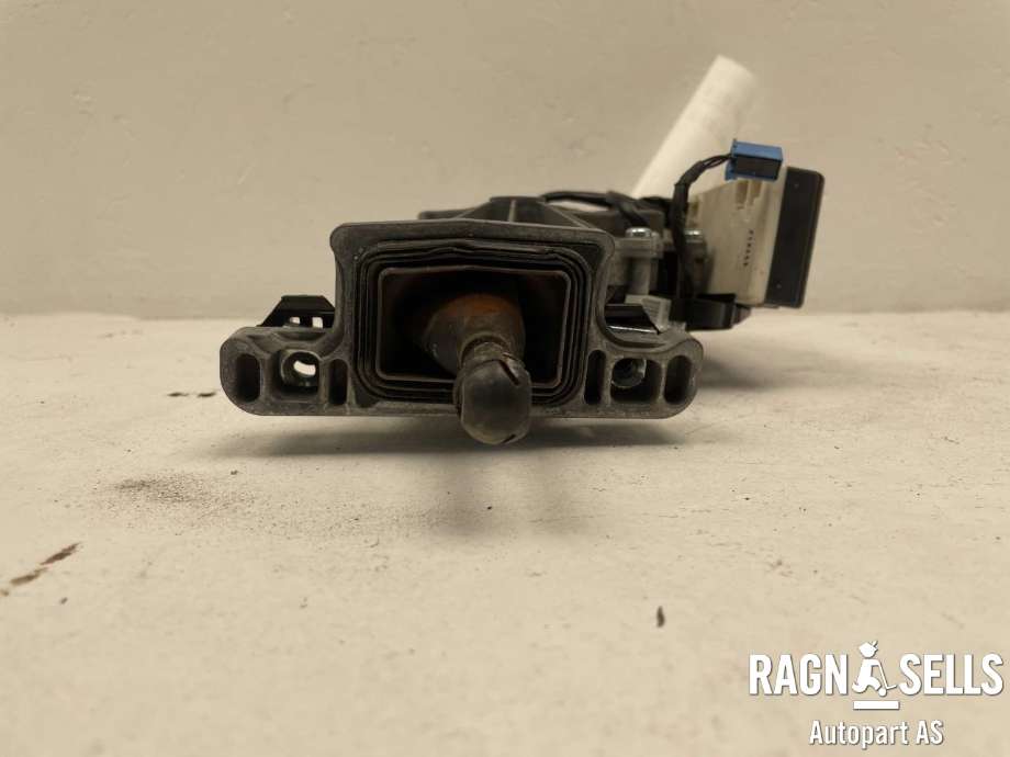 Baklukeåpner motor til Mercedes E-Klasse 2009-2013 (Fase 1) (W212) (W212) (A2048203042|A 204 820 30 42|)