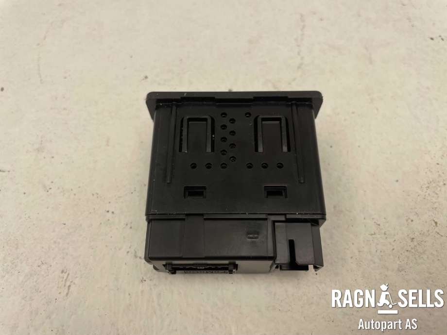 Bilstereo diverse til Ford Ranger / Ranger Raptor 2015-2022  (C1BT-14F014-AE|)