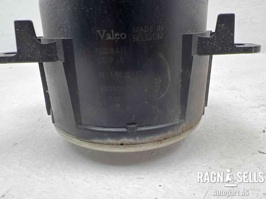 Tåkelykt venstre foran til Nissan Pathfinder 2010-2014 (Fase 2) (R51) (R51) (VALEO|89210549|26155EA500|)